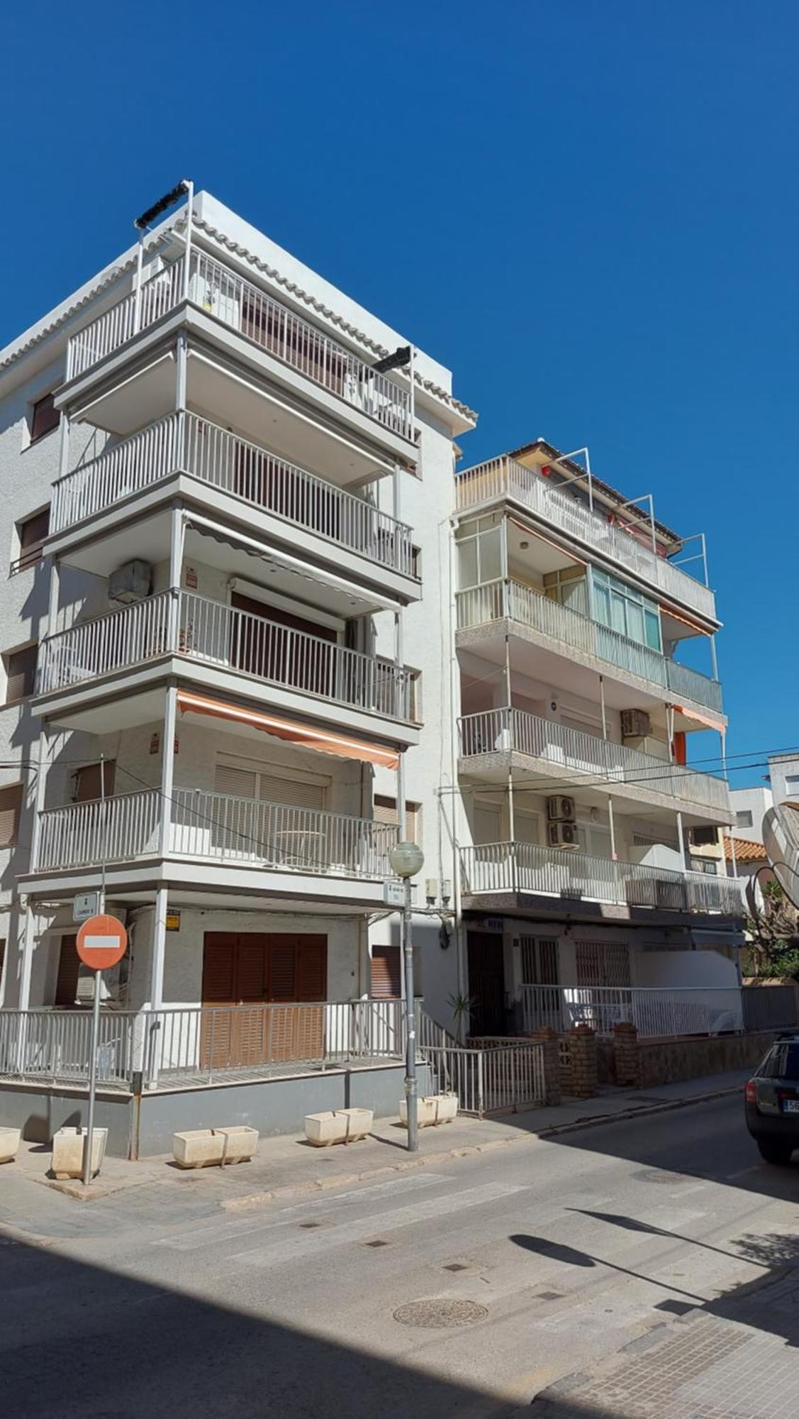 Sol Marina Apartment サロウ エクステリア 写真